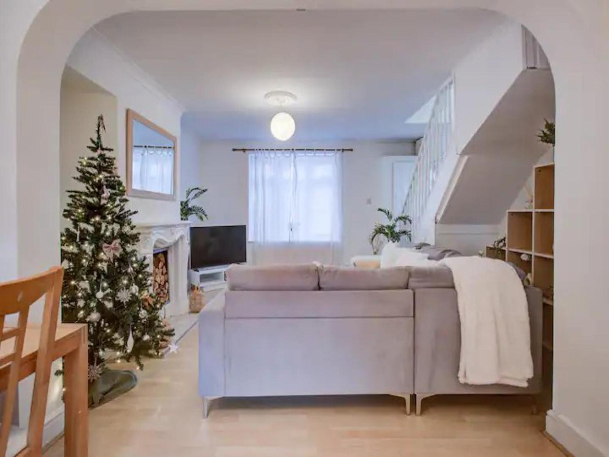 Casa vacanze Pass The Keys Charming 2 Bedroom House Good Transport And Parking *