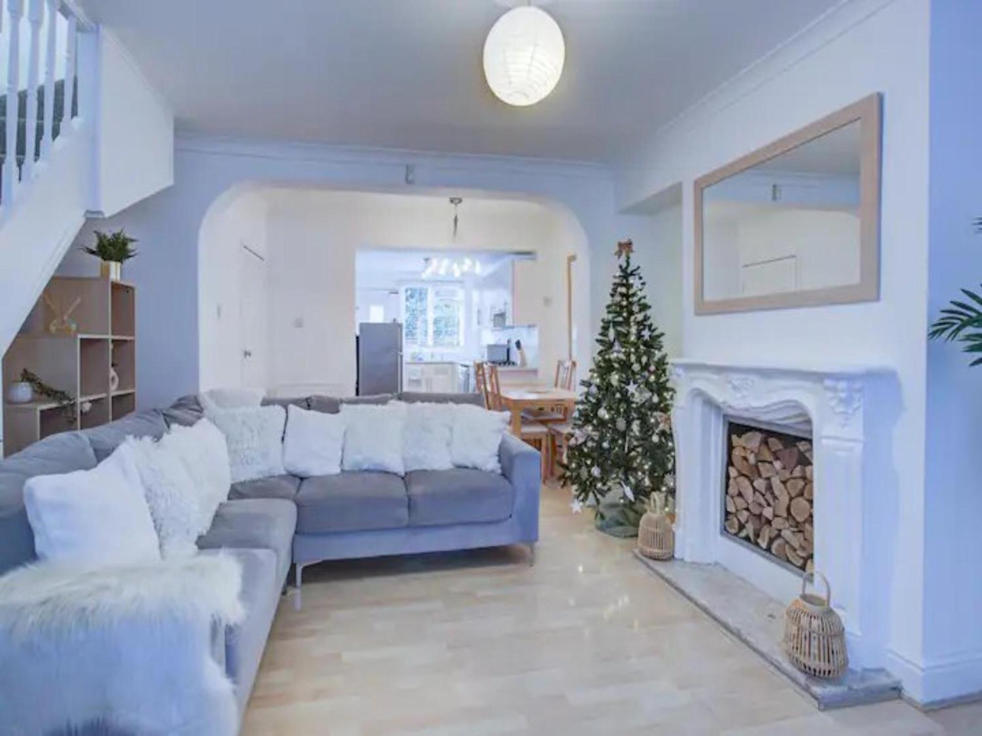 Pass The Keys Charming 2 Bedroom House Good Transport And Parking Casa vacanze *